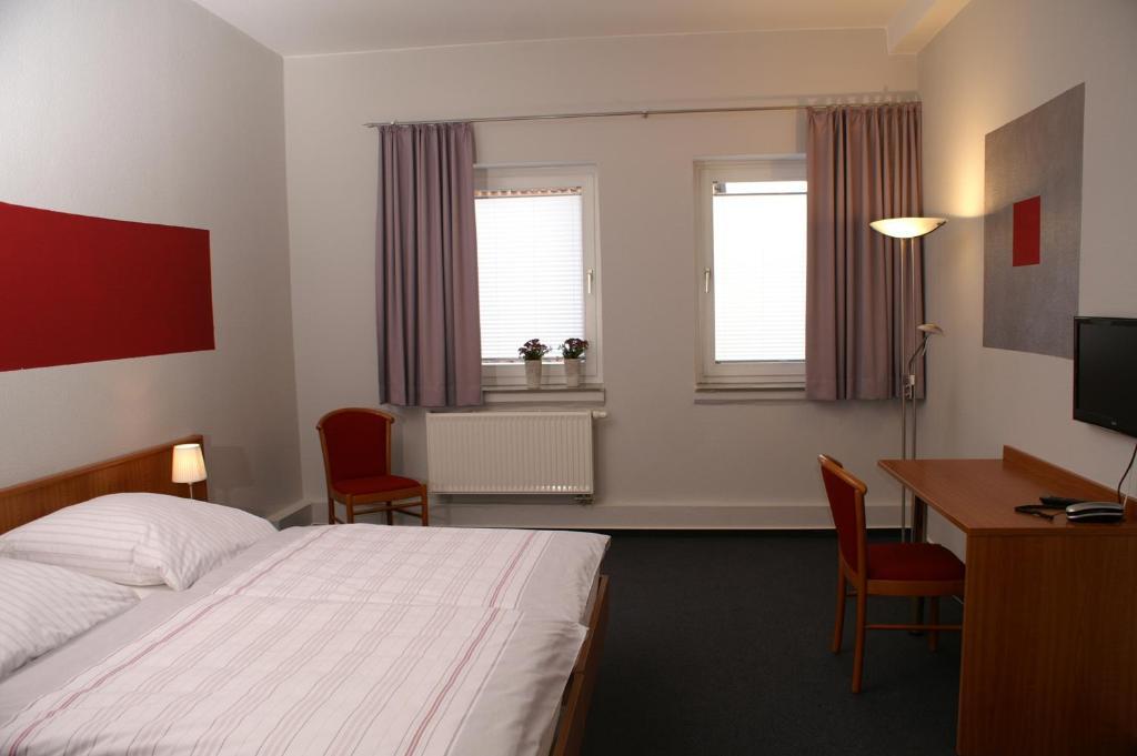 Hotel Energie17 Sarstedt Esterno foto